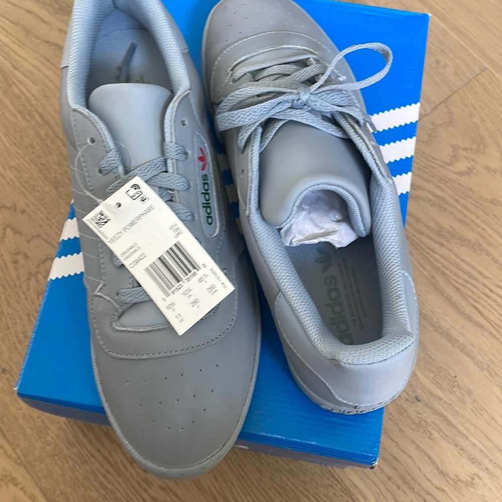 Adidas Yeezy Powerphase Calabasas Sneakers